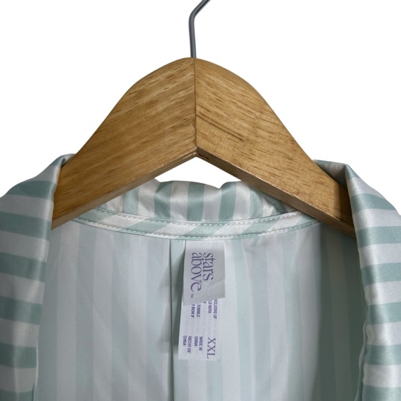 Stars Above Satin Pajama Set Notch Collar Short Sleeve Top Shorts Eye Mask XXL - Picture 8 of 11